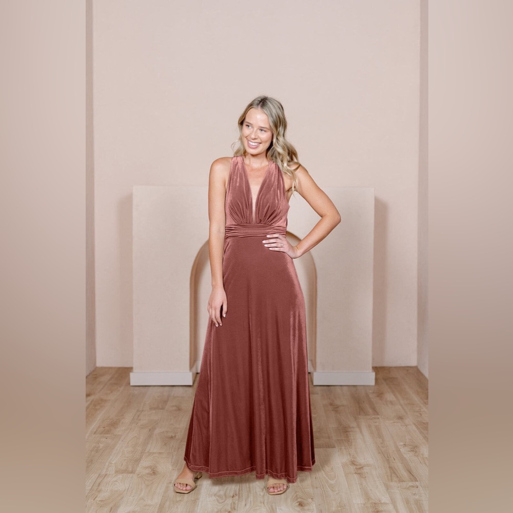 Revelry Velvet Dylan - Dusty Rose - Size 10